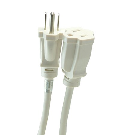 Score a Woods 8-Foot Outdoor Extension Cord for Just $4.54 on Amazon